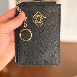 Glass Ladder Black Women’s Zip Keychain Card Wallet with Gold Hardware